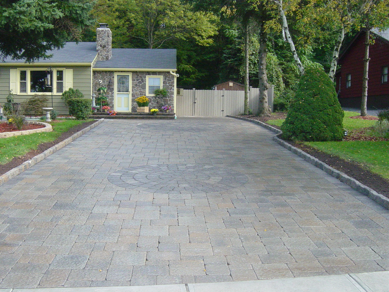 Ny logo driveway